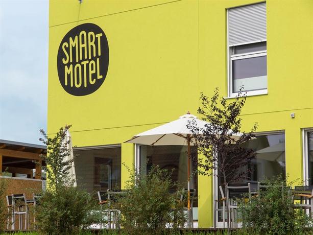 Smart Motel Rosenburg Castle Austria thumbnail