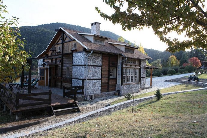 Vasilikia Mountain Farm & Retreat