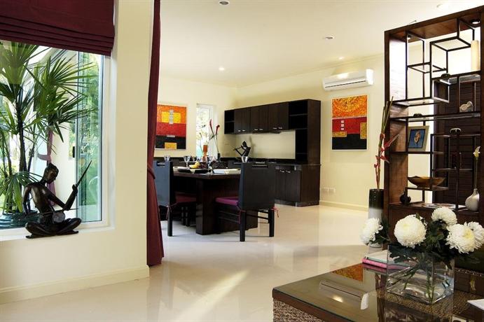 Karon Beach Walk Villa