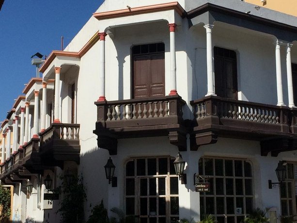 Hostal 1811