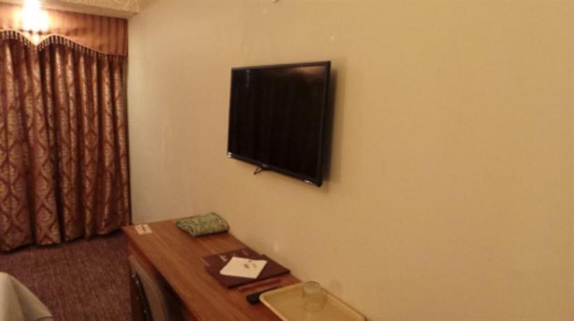 Travel Attraction And Accomodation Information For Karachi