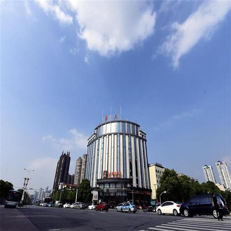 Huatian Choice Hotel Changsha Wuyi Square
