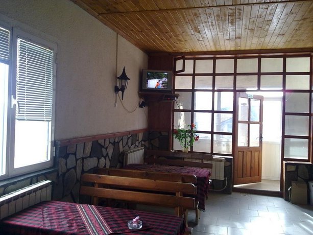 Guest House Chala