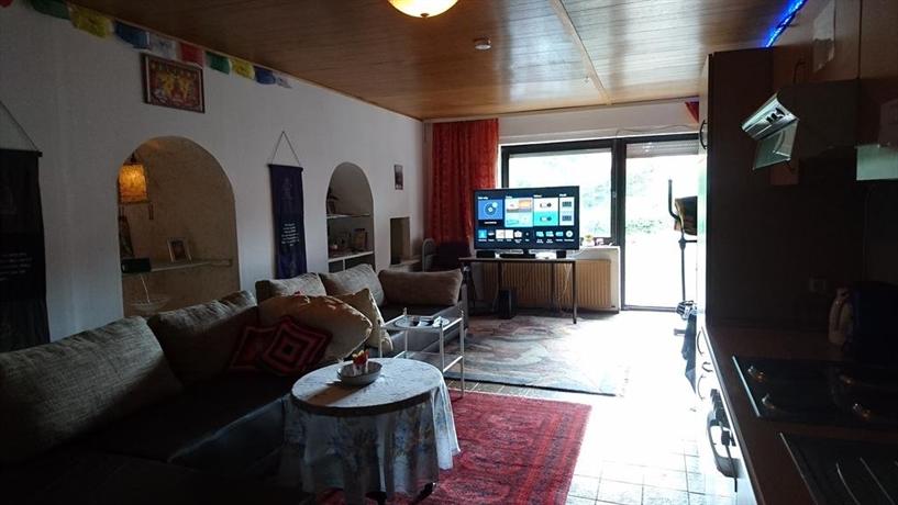Ruhiges Keller Apartement