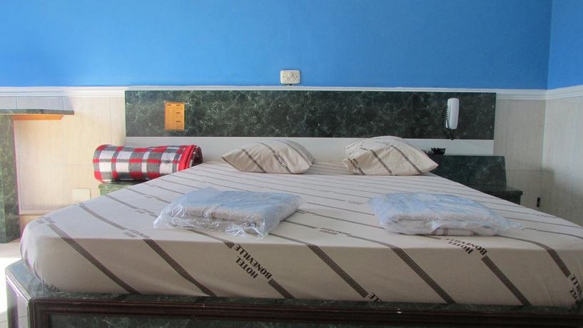 OYO Hotel Boneville