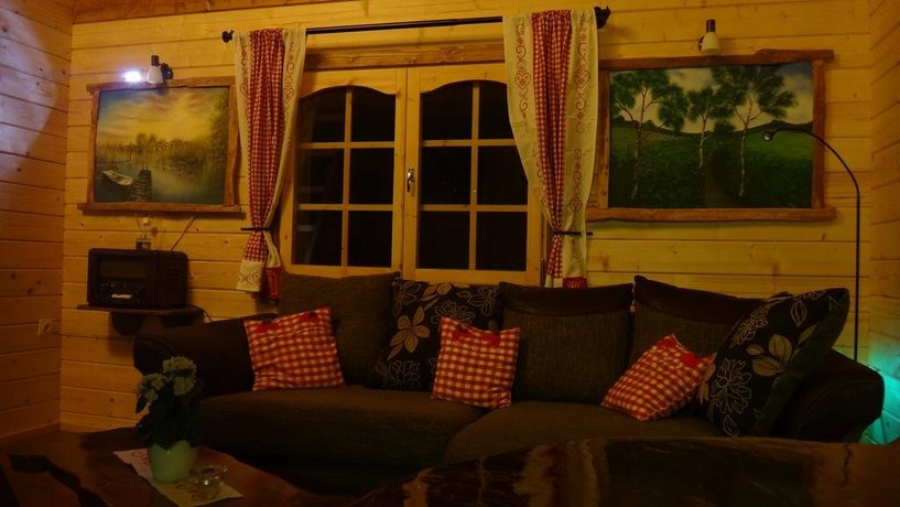Ferienhaus Waldwichtel am Wald und See