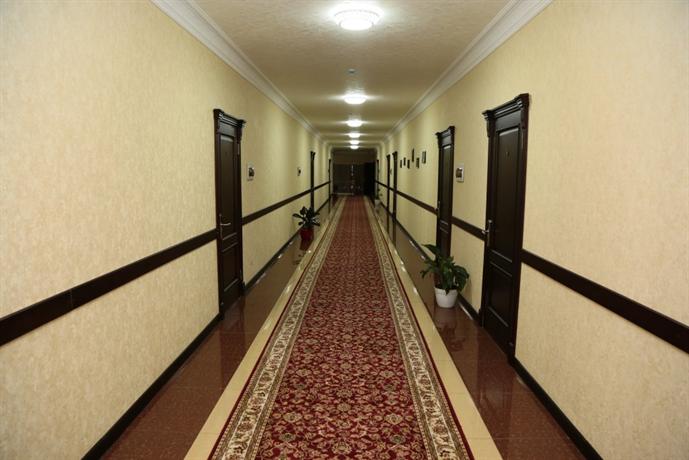 Hollywood 2 Hotel Grozny