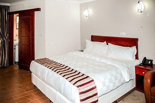 Hotel La Falaise Yaounde - dream vacation