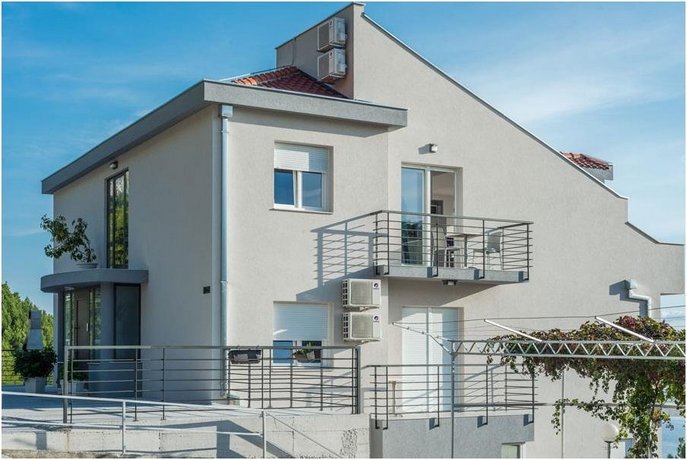 Villa Mili Stomarica