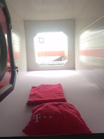 Ohana Capsule Hotel - Hungaroring Grand Prix