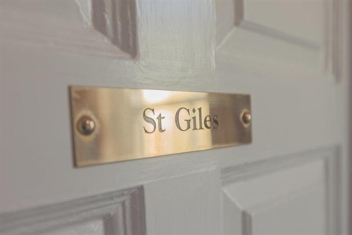 38 St Giles