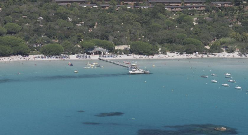 Spiaggia Di Santa Giulia Porto Vecchio Corsica Francia