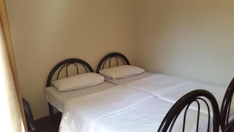 Accoustix Backpackers Hostel