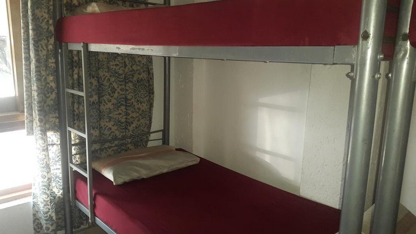 Accoustix Backpackers Hostel
