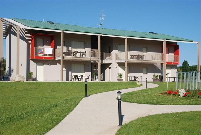Villaggio Esmera