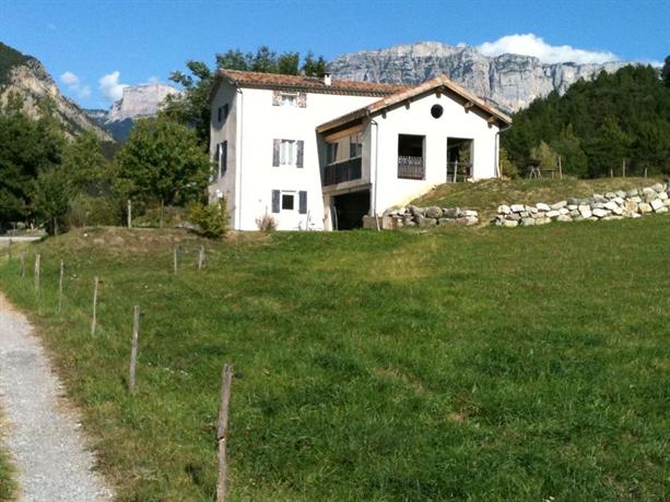 Gite d'etape d'Aurouses