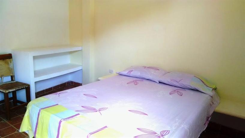 Hostal Dumbira