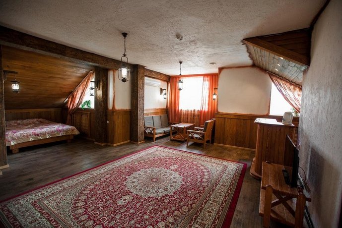Estate Sar-Gerel Altaya