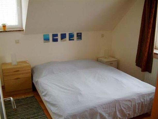 Haus 4 Jahreszeiten-Rugen by Rujana