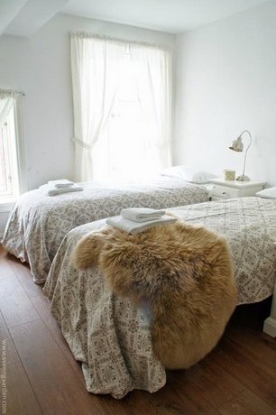Alnes Gård