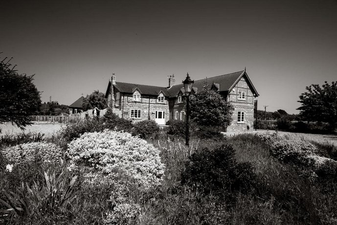 Lincoln Cottage with Hot Tub