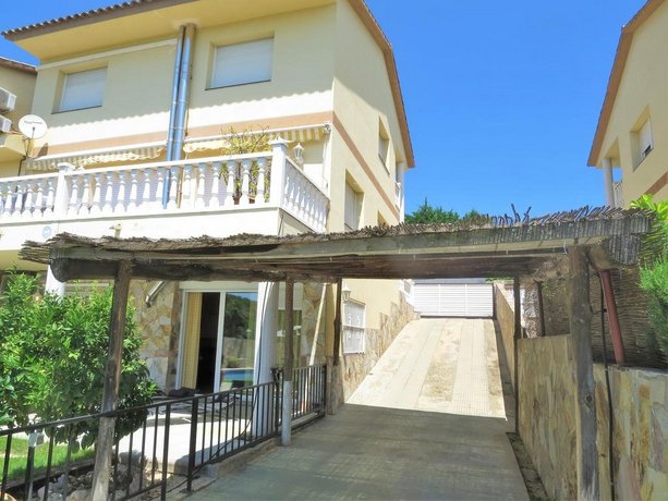 Villa Carolina Mataro
