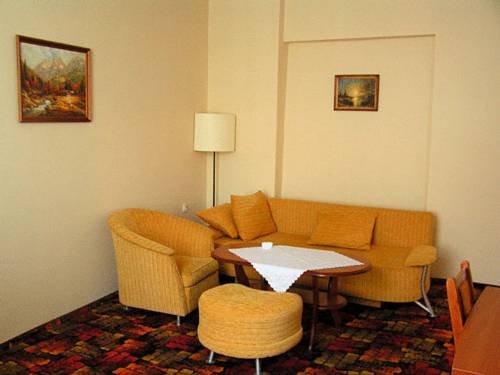 Hotel Bristol Bytom - dream vacation
