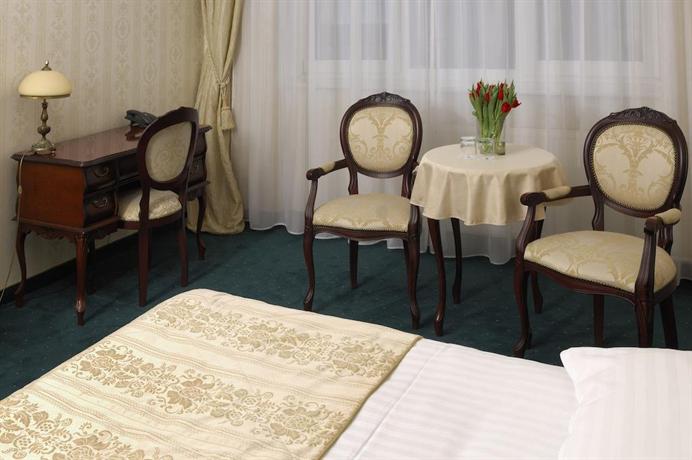 Hotel Chopin Sochaczew - dream vacation