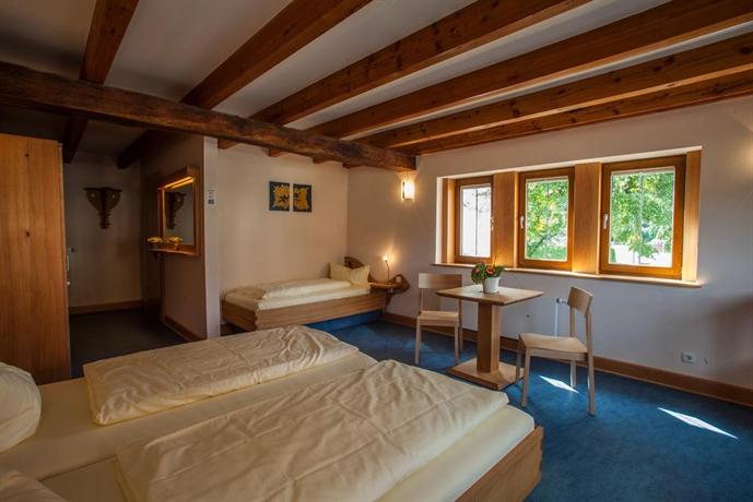 Deutsches Haus Grebenhain Compare Deals