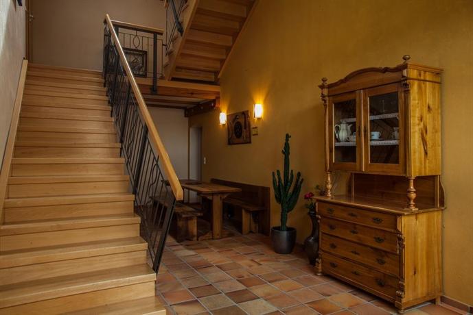 Deutsches Haus Grebenhain Compare Deals