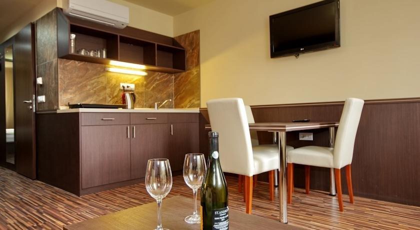 Hotel Corvin Gyula - dream vacation