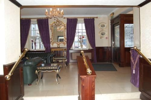 Dooly\'s Hotel Birr - dream vacation