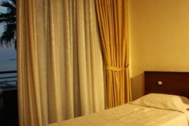 Vivas Hotel