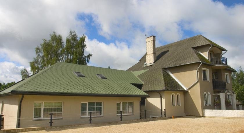 Peetrimoisa Villa Hotell