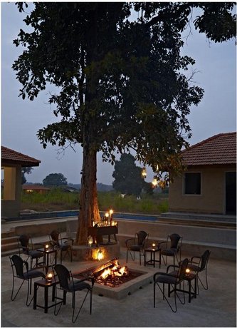 The Roaring Salvan County