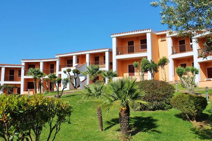 AHR Costa Serena Village