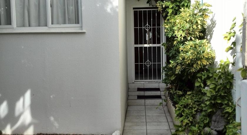 Swiss Cottage Guest House