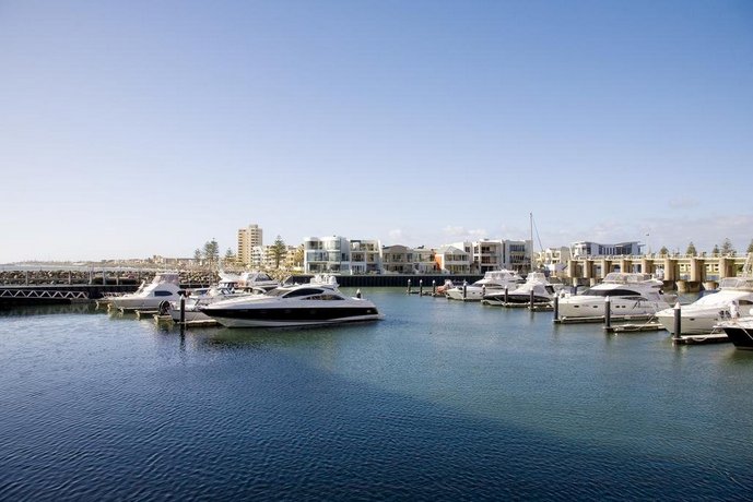 Photo: Glenelg Pacific Apartments Photo: Glenelg Pacific Apartments