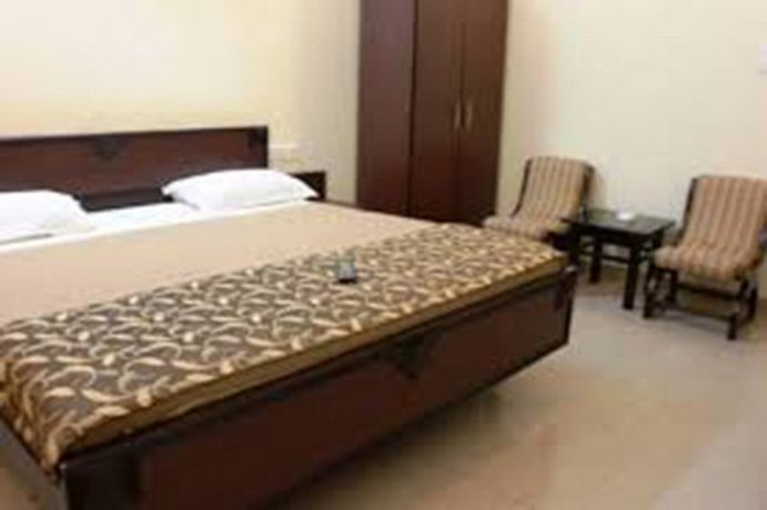 Hotel Utsav Dehradun