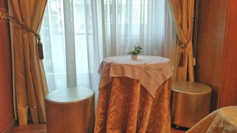Petite Maison Bed & Breakfast