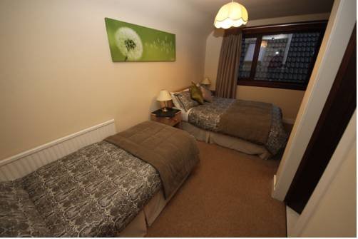 Stronchreggan View Guest House