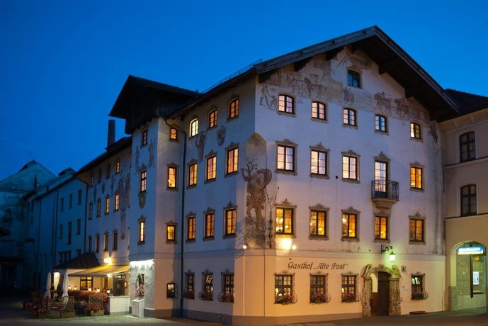 Hotel Gasthof Alte Post Holzkirchen