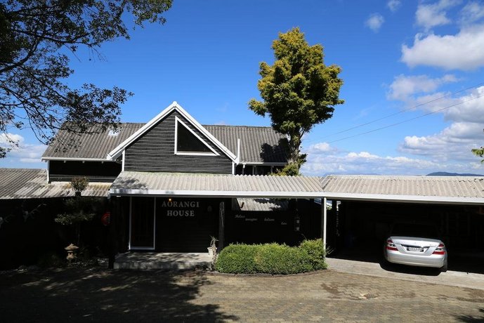 Aorangi Peak Holiday House