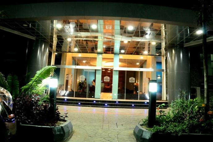 Best Western Plus Elomaz Hotel