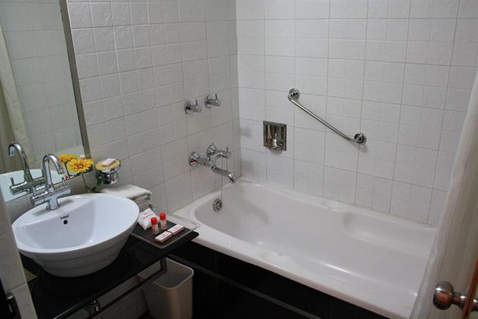 Honeymoon Inn Manali