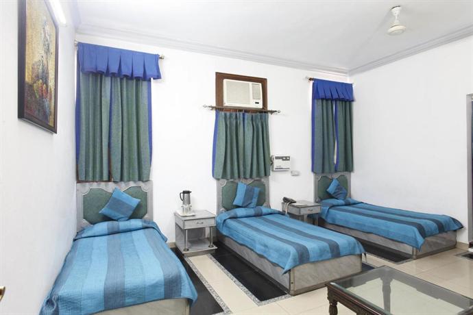Hotel Sekhon Grand
