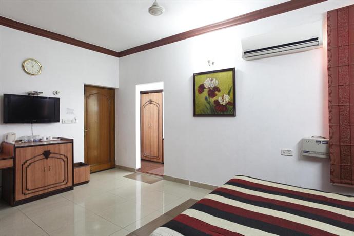 Hotel Sekhon Grand