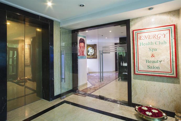 Hotel The Royal Plaza