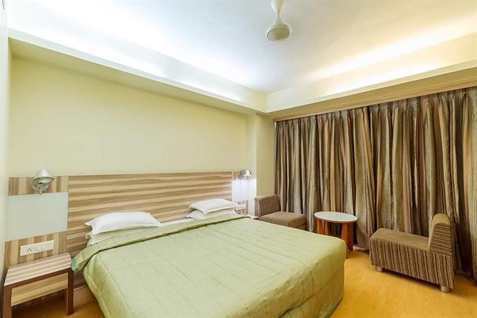 SilverCloud Hotel and Banquets