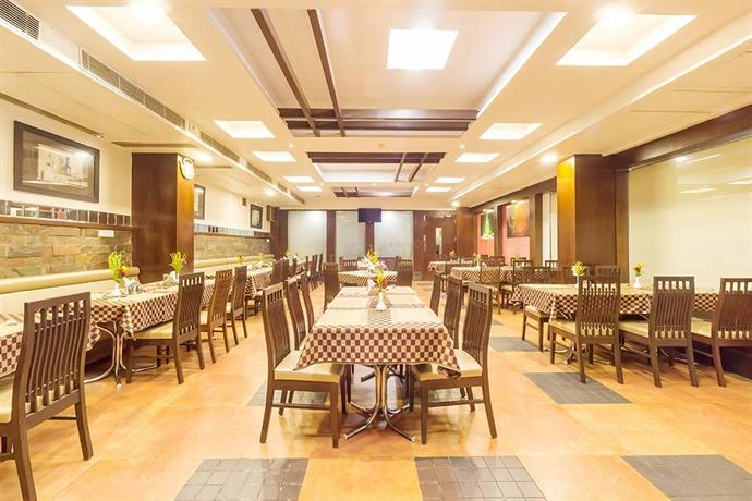 SilverCloud Hotel and Banquets